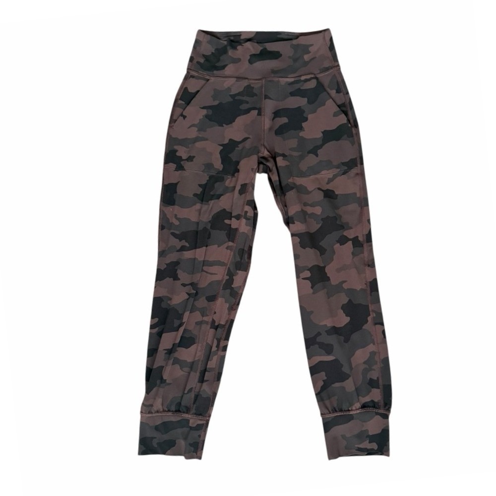 LULULEMON Align Jogger Crop 23" Women's Brown Camo Size 2 w/ Pockets Performance